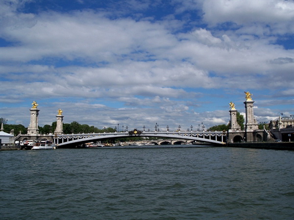 亚历山大三世桥(Pont Alexandre III)