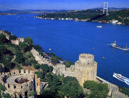 博斯普鲁斯海峡（Strait of Bosporus）