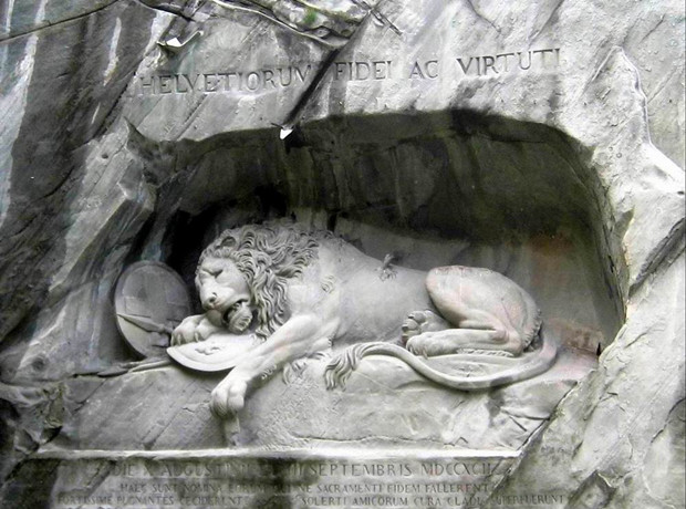 狮子纪念碑（Lion Monument）